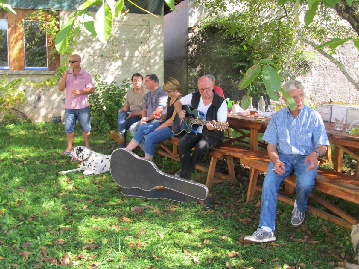 Goute La Vie Bed and Breakfast Marchamp Εξωτερικό φωτογραφία