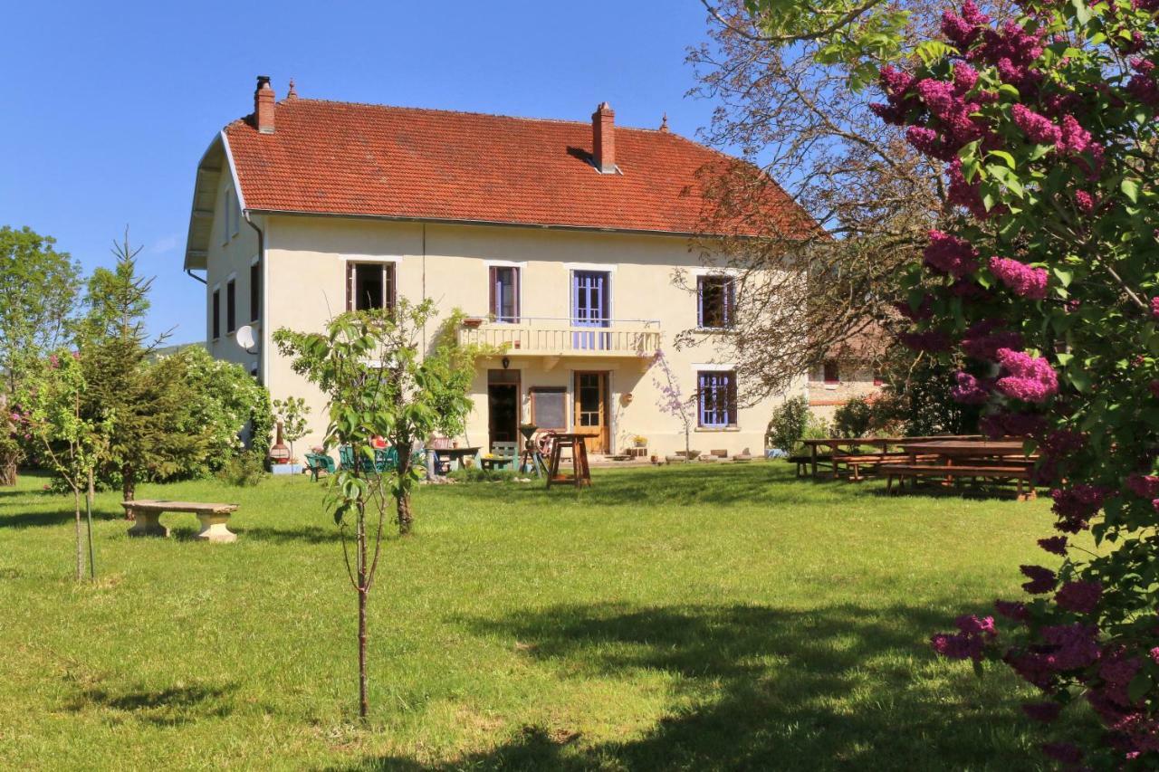 Goute La Vie Bed and Breakfast Marchamp Εξωτερικό φωτογραφία